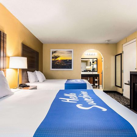Days Inn By Wyndham Goodlettsville Nashville Екстериор снимка