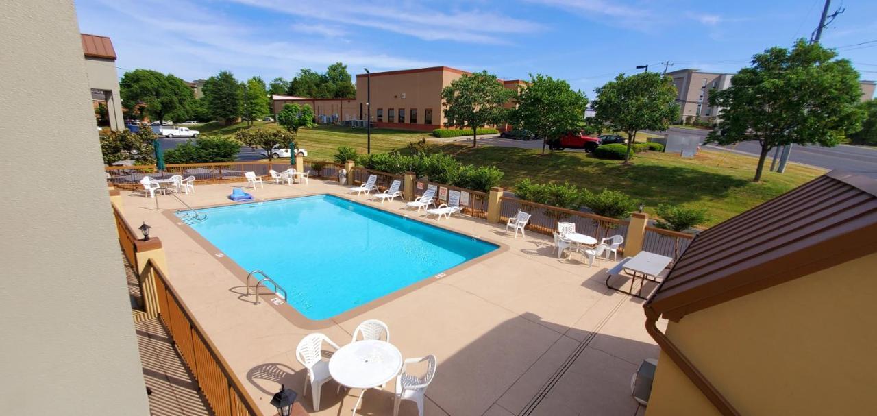 Days Inn By Wyndham Goodlettsville Nashville Екстериор снимка
