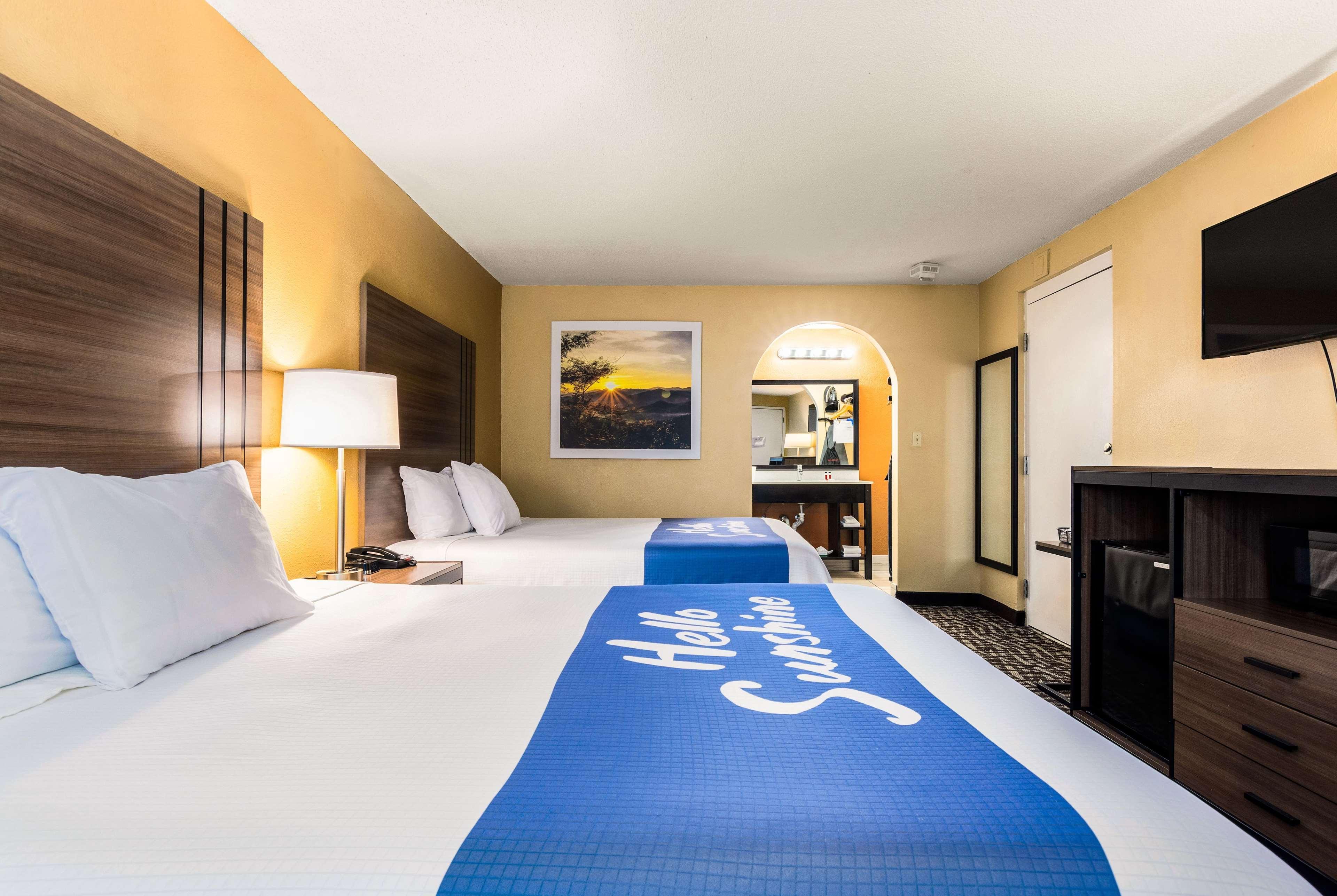 Days Inn By Wyndham Goodlettsville Nashville Екстериор снимка
