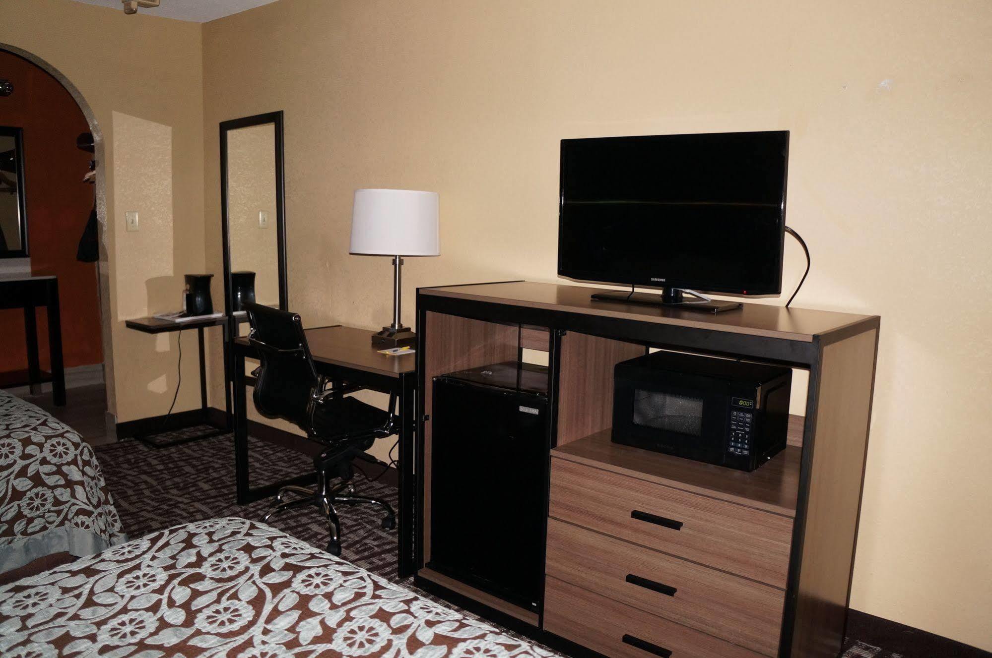 Days Inn By Wyndham Goodlettsville Nashville Екстериор снимка
