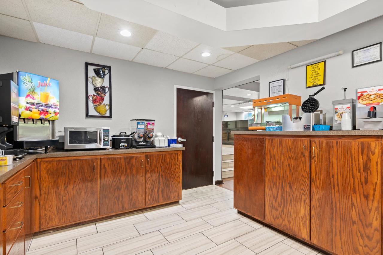 Days Inn By Wyndham Goodlettsville Nashville Екстериор снимка